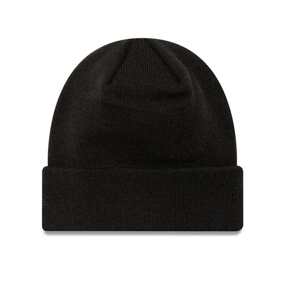 Chicago Bulls Metallic Badge Beanie