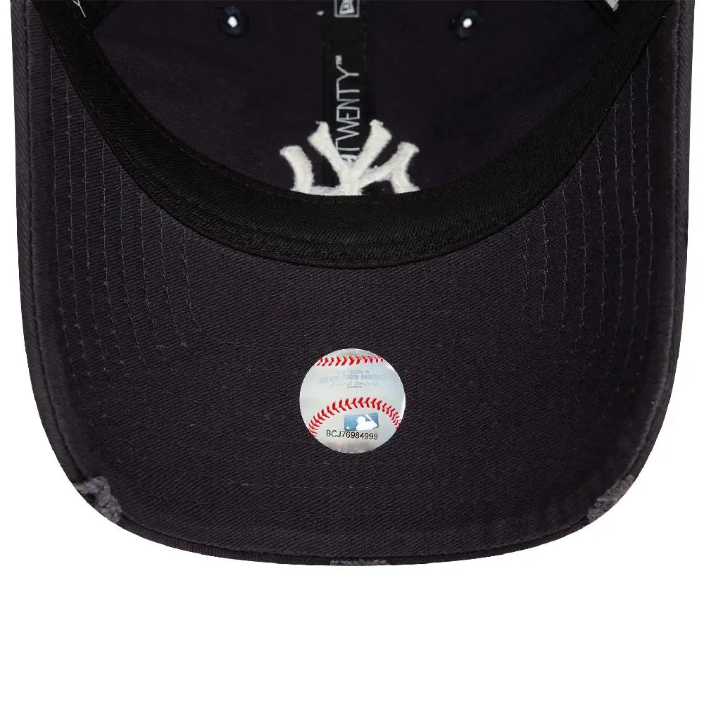 Distressed New York Yankees 9TWENTY Cap