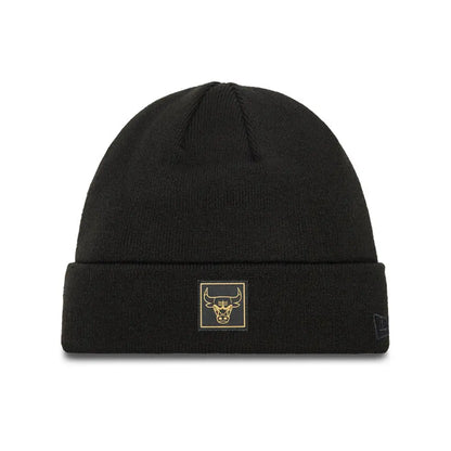 Chicago Bulls Metallic Badge Beanie