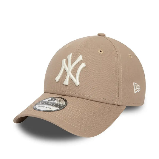 New York Yankees League Essential Brown 9Forty Adjustable Cap