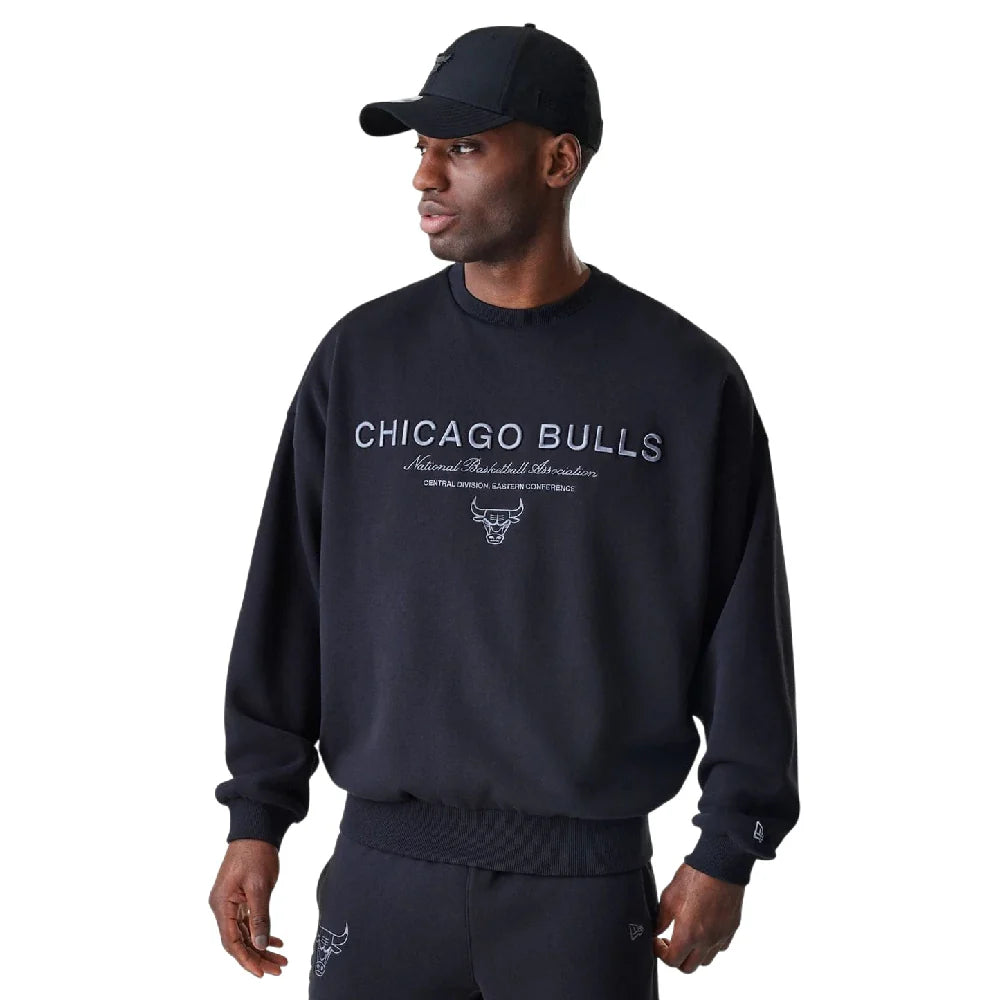 Chicago Bulls NBA Linear Black Crew Neck Sweater